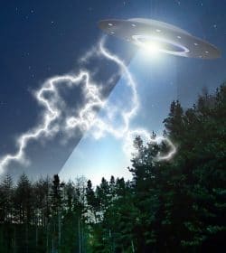 UFO পতনের স্বপ্ন